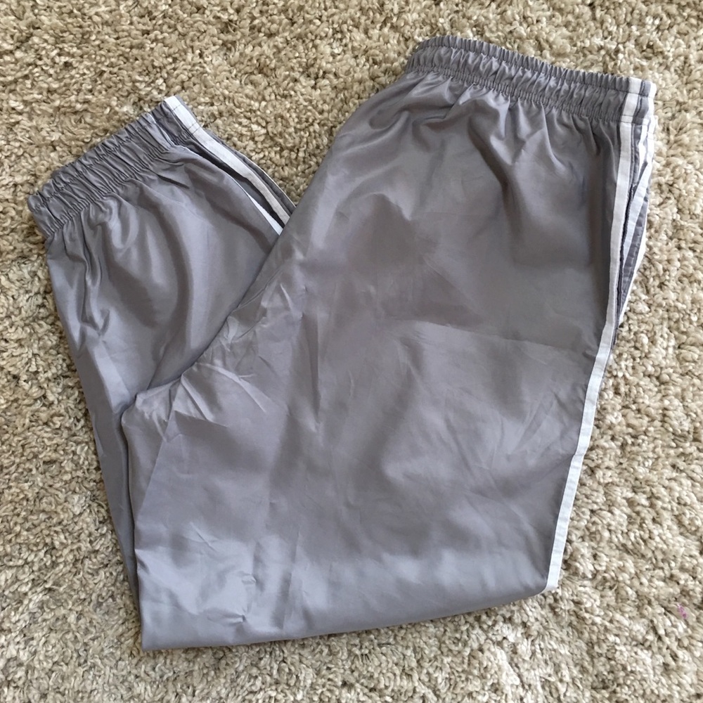 boohoo- Side stripe shell jogger - Picture 4 of 4